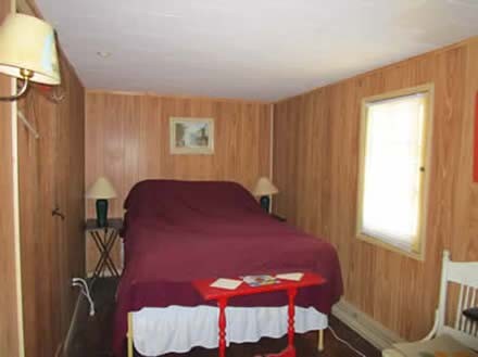 Bedroom 1 - Main Level
